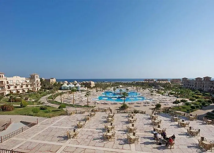 Pensee Royal Garden 4*