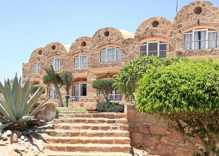 Pensee Royal Garden Resort El Qoseir